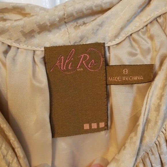 Beautiful 30s style dress with loose cap sleeves - Picture 5 of 6